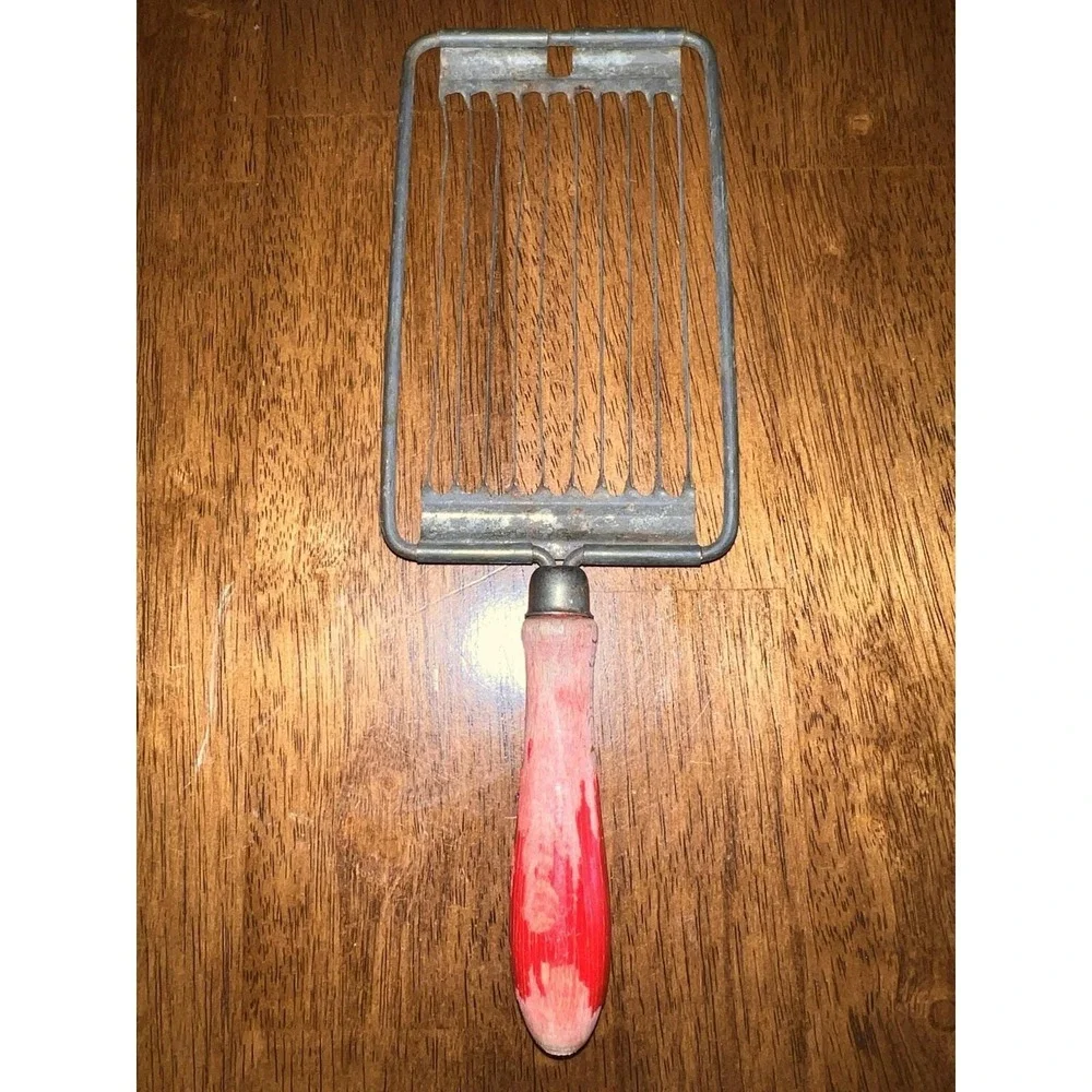 Vintage Tomado Holland Tomato Slicer - Red Wood Handle - 1950s Kitchen Tool